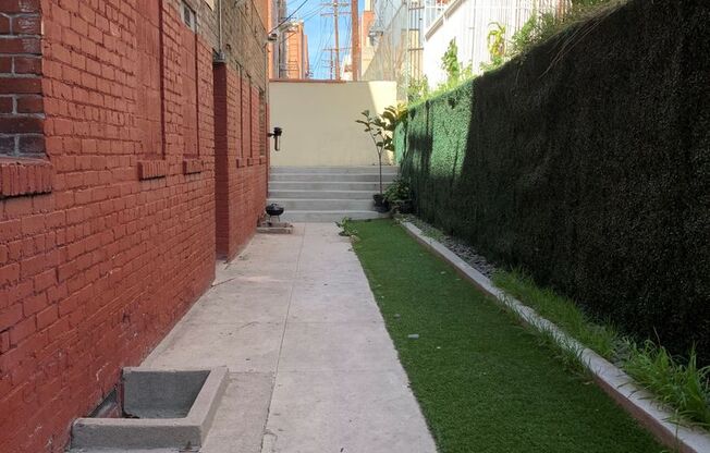 NRE - The Bard Apartments