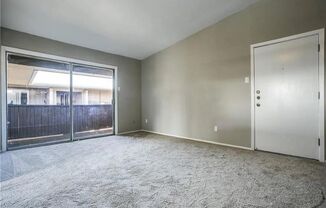 2 beds, 1 bath, $1,225, Unit # 202