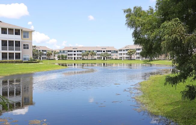 3 beds, 2 baths, $2,150, Unit Apt 711