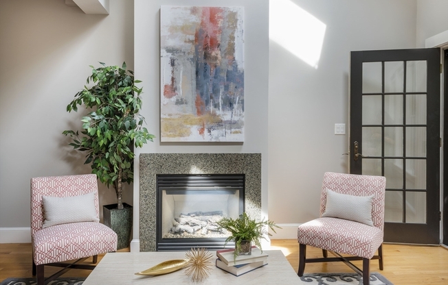 15 YORK PL