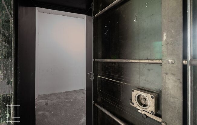 1 bed, 1 bath, $1,895, Unit 727 N. 4th St. Apt. 205