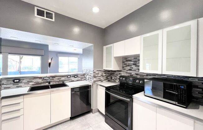 2 beds, 2 baths, $1,500, Unit # 1074