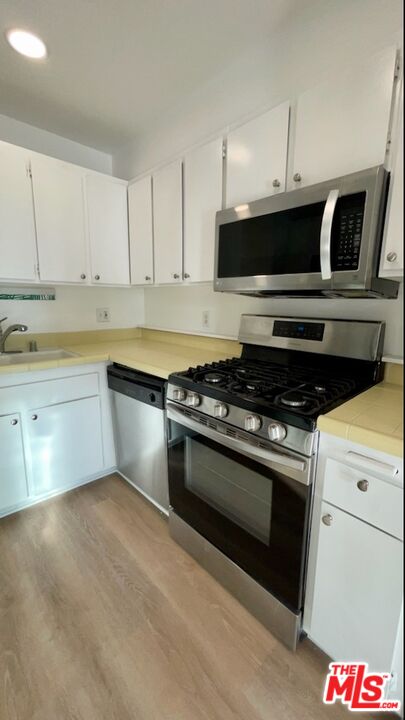 1 bed, 1 bath, 762 sqft, $2,795, Unit 2607