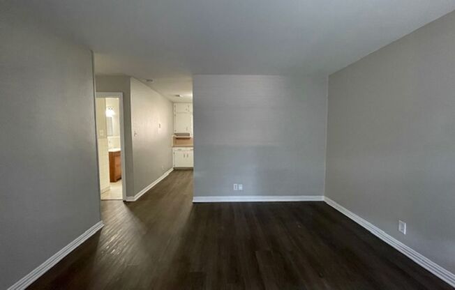 1329 Harrison Lane