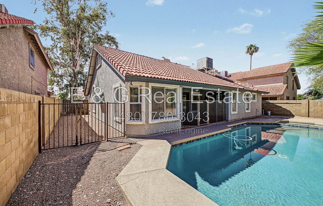 3 beds, 2 baths, 1,930 sqft, $2,750