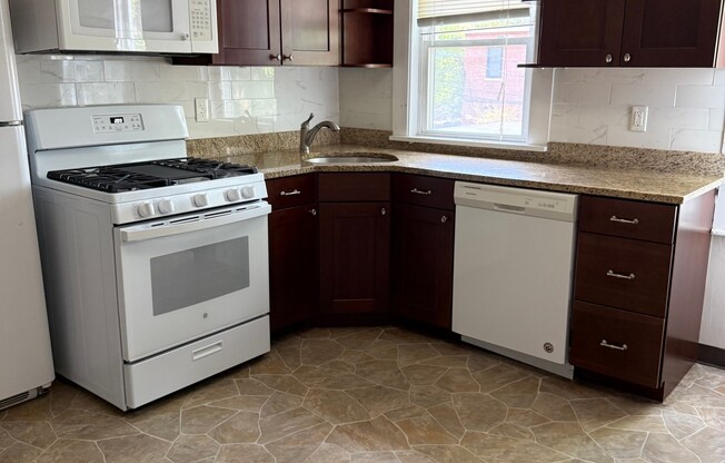 23 FAIR OAKS