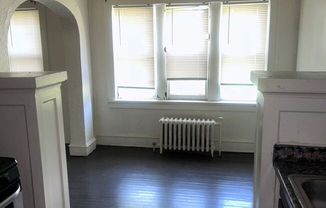 1BR Apartment for Rent with Security Deposit Program
