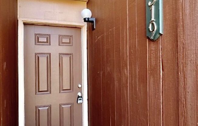 3 Bed/1.5 Bath Quail Creek Condo