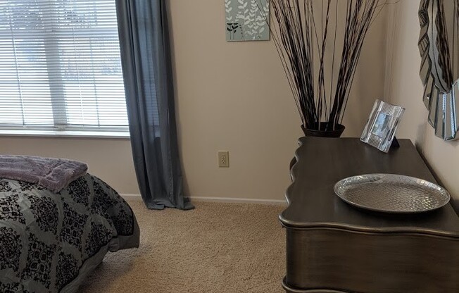 1 bed, 1 bath, 700 sqft, $1,080, Unit 5763