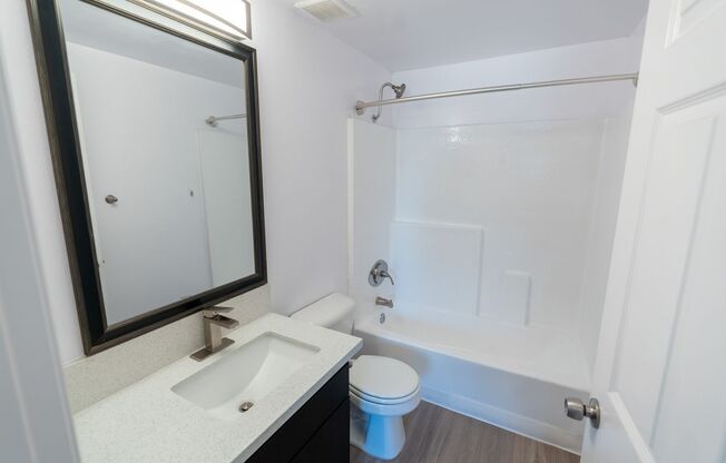 2 beds, 2 baths, 895 sqft, $2,398, Unit 104
