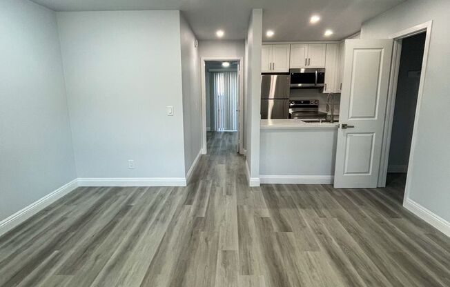 1 bed, 1 bath, 550 sqft, $2,050, Unit C-133