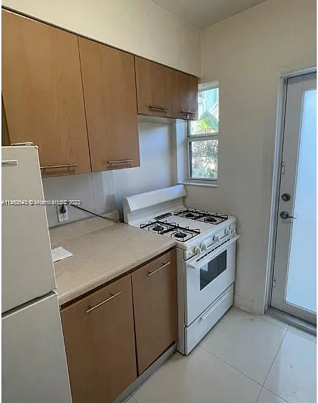 320 86 ST