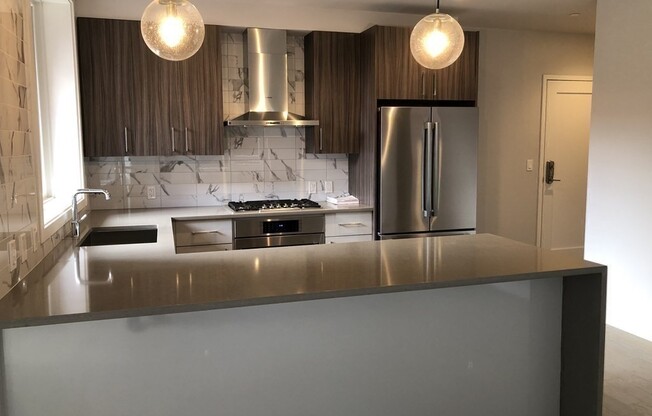 50 Symphony Rd 302