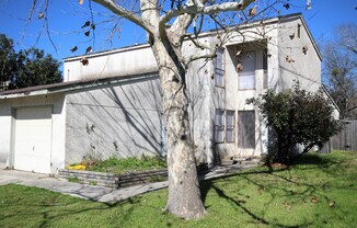 3 BR/2 Bath Duplex in San Antonio North East ISD
