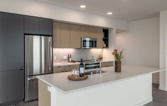2 Bedroom Kitchen - Coen & Columbia