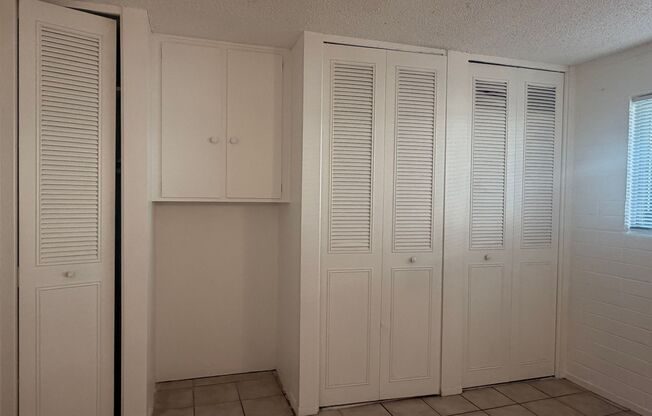 Charming 2-Bedroom/1 Bathroom Apartment in Quiet Fourplex