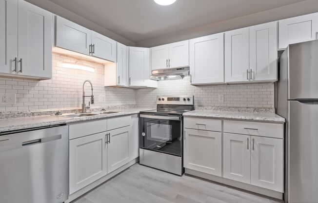 Apple Ridge Townhomes - 8827