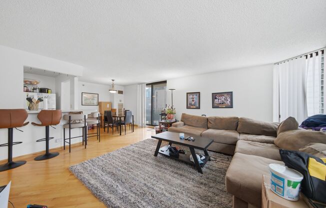2 beds, 2 baths, $3,700, Unit # 502