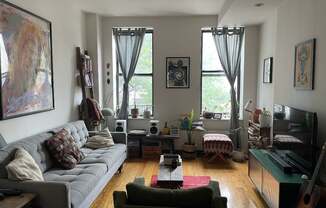 221 VAN BRUNT ST