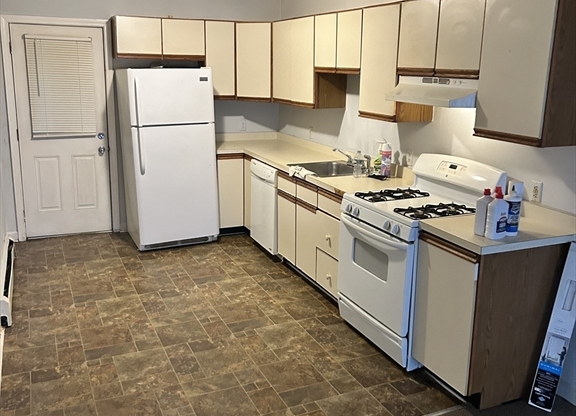 1 bed, 1 bath, 960 sqft, $1,600, Unit 1