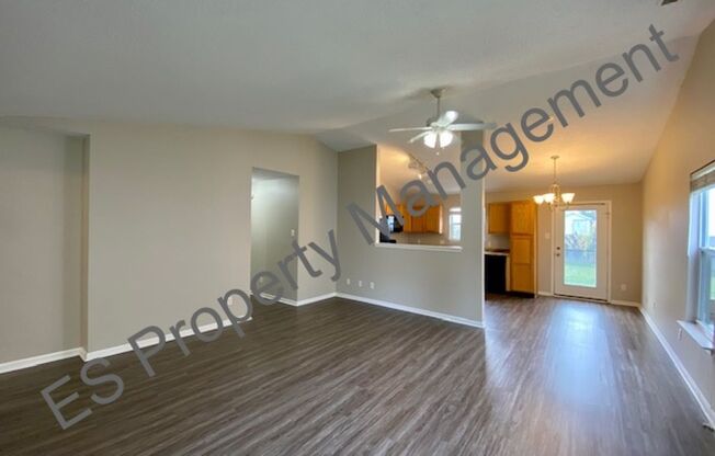 3 beds, 2 baths, $1,595