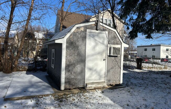 Cozy Central Sioux Falls Home with Modern Updates and Year-Round Charm!