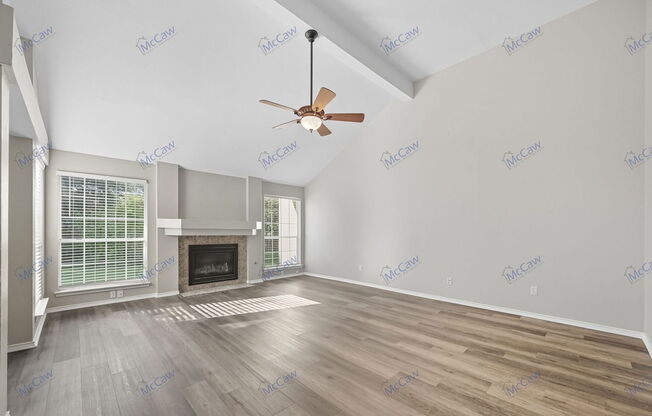 8202 WEATHERLY DR