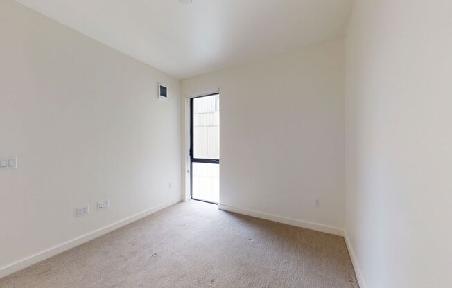 1 bed, 1 bath, 742 sqft, $2,620, Unit 504