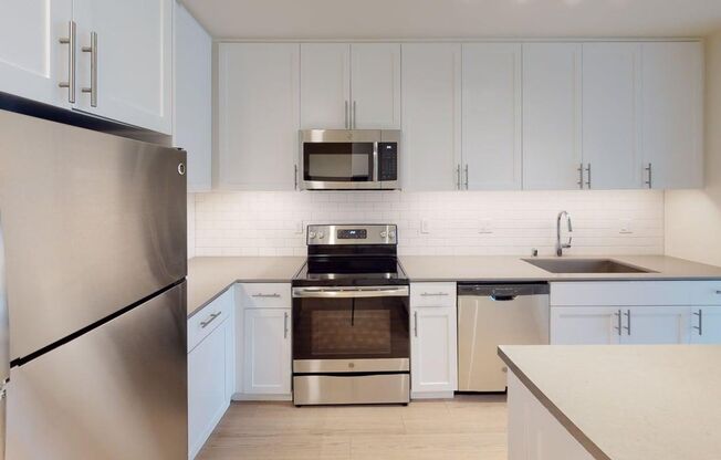 2 beds, 2 baths, 884 sqft, $3,545, Unit 707