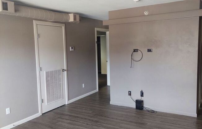 1 bed, 1 bath, 1,600 sqft, $525