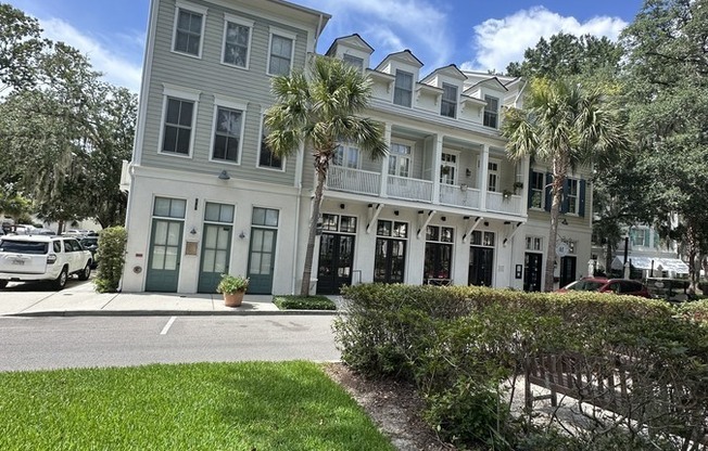 23 B 2 MARKET ST