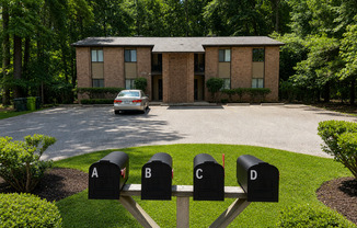 1718 Horseshoe Drive