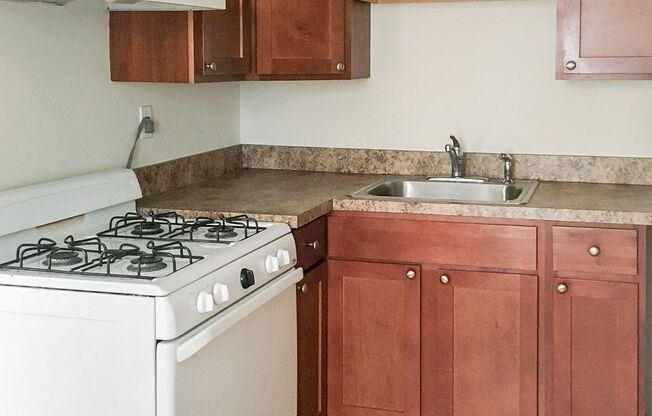1 bed, 1 bath, 560 sqft, $1,695, Unit 516-210