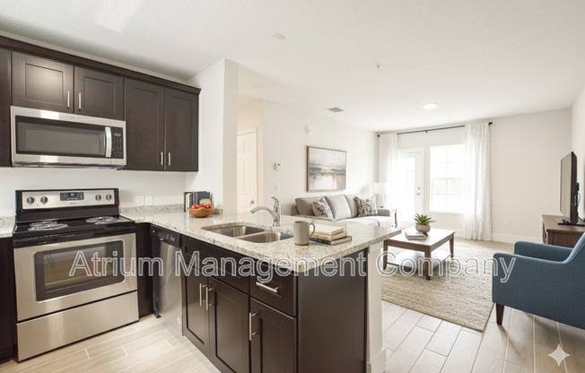 5520 Lake Underhill Rd