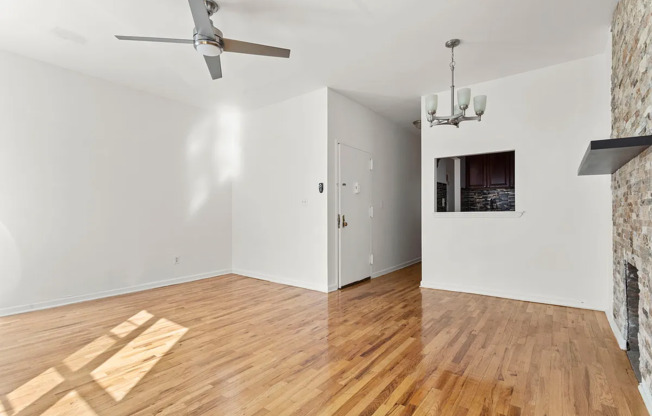 259 W 113 ST