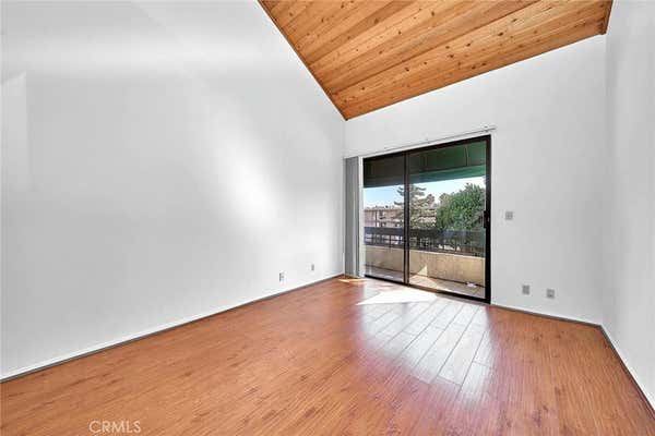 2 beds, 2 baths, 1,428 sqft, $3,100