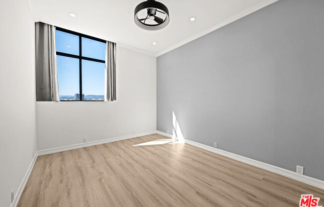 2 beds, 2 baths, 1,088 sqft, $6,200, Unit 1809