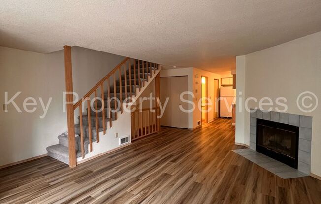 I Street Townhomes (IST)