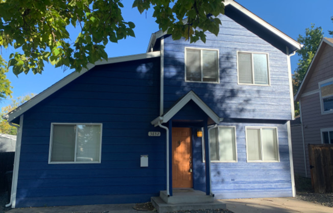 Stunning 4 Bed / 2 Bath Home in the Heart of Berkeley | $4,215/mo