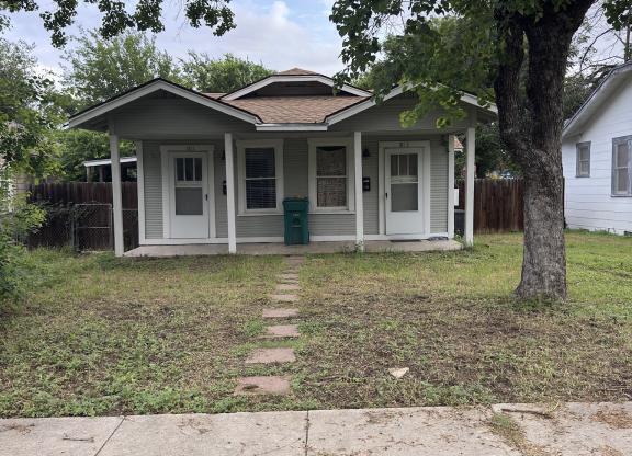 1811 MCKINLEY AVE