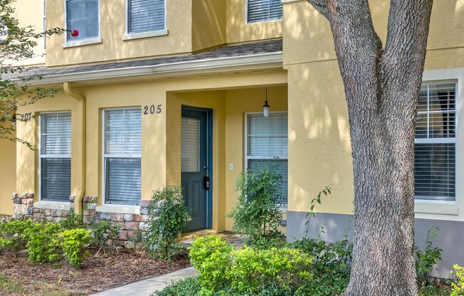 Beautiful 1,560 Sq Ft of living, 2 bedrooms 2.5 bath townhouse with additional room