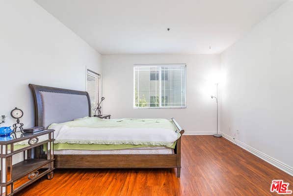 5132 Maplewood Ave Apt 206