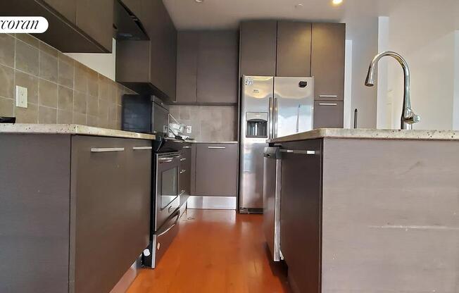 2 beds, 2 baths, 925 sqft, $3,499, Unit 3W