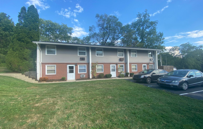 Townhouse Square Apartments - (White Glove)