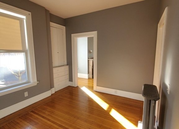 1 bed, 1 bath, 750 sqft, $2,000, Unit 1