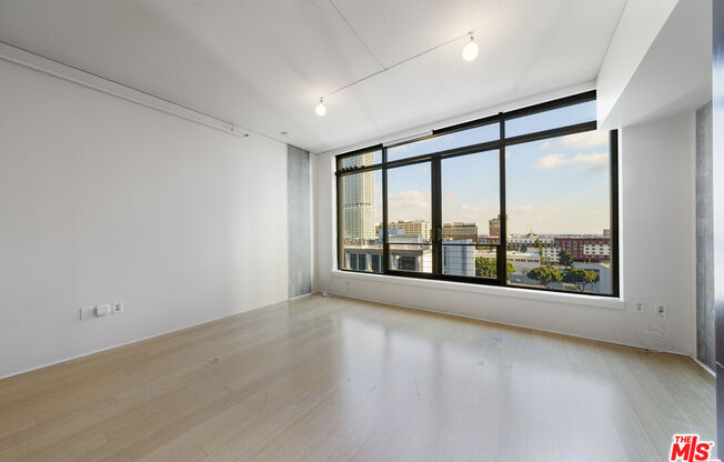 1 bed, 1 bath, 960 sqft, $3,000, Unit 1017
