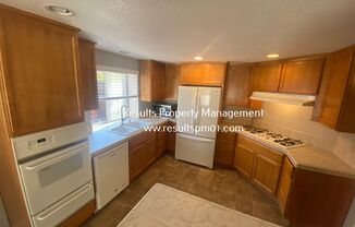 3 beds, 2 baths, $2,700