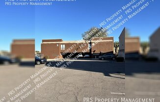 2652 E OAKLEAF DR