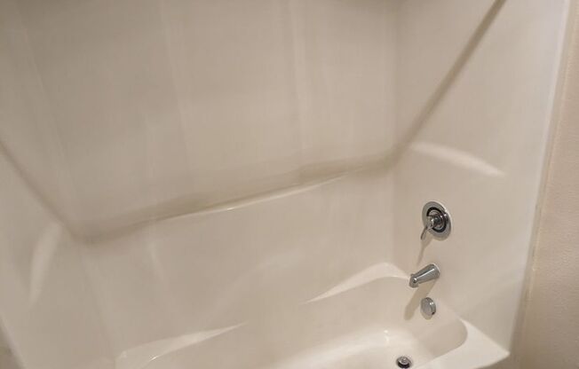 2 beds, 2 baths, 994 sqft, $1,200, Unit E301