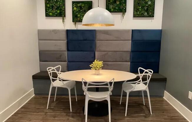 Cumberland Pointe Apartments and Townhomes